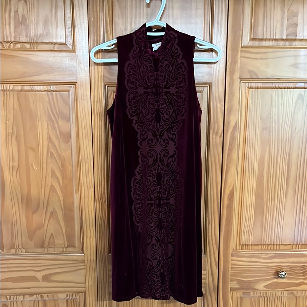 Maurices Maroon Sleeveless Velvet Dress
